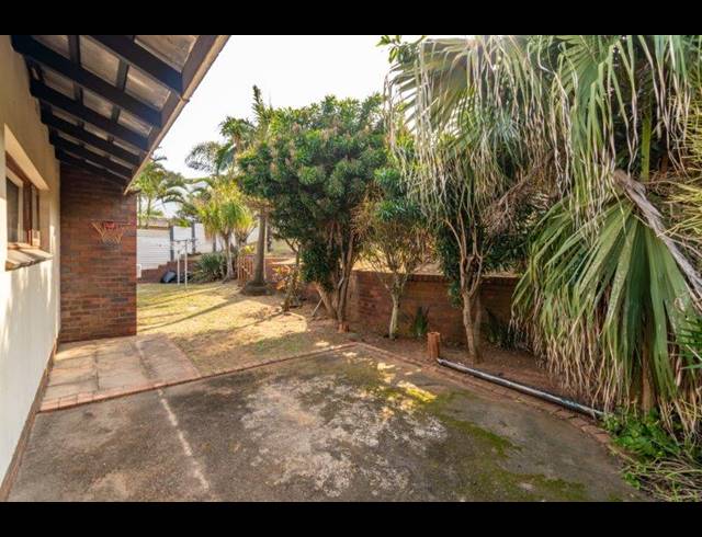 3 BEDROOM HOUSE FOR SALE IN BLUFF